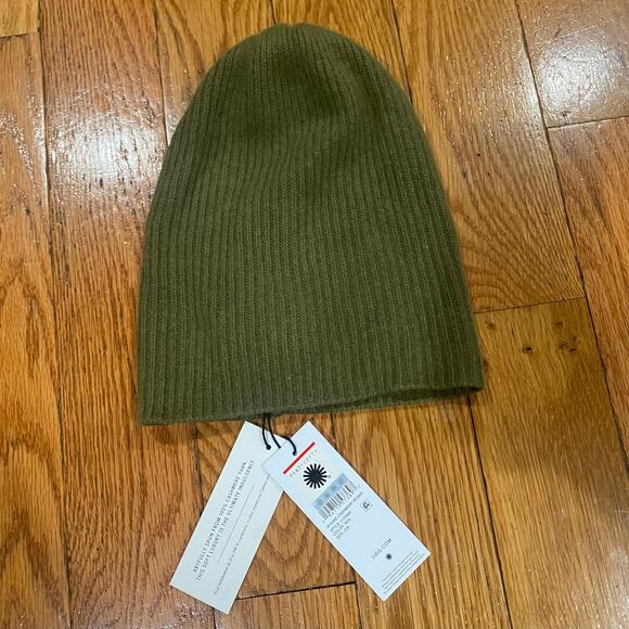 NWT UGG 100% Cashmere Kane Olive Green Ribbed Knit Beanie Cap OS main image 5